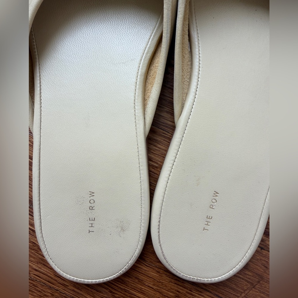 The Row Women's Cream Slip-On Slippers - Picture 5 of 6